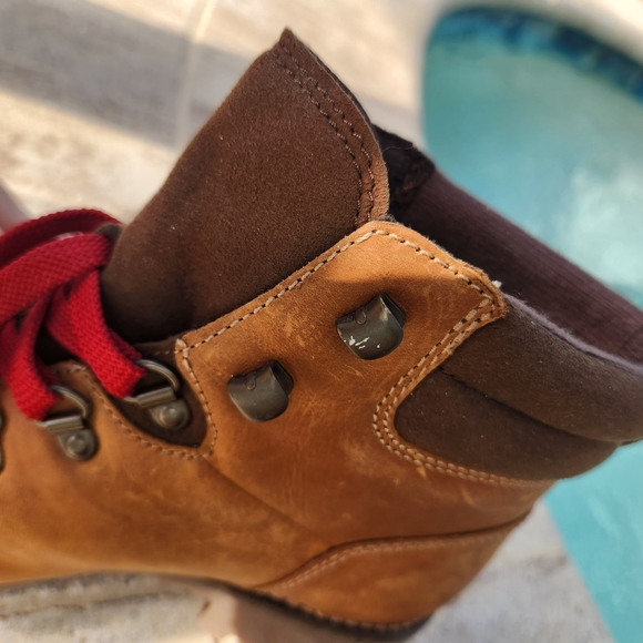 Timberland Women's Ellendale Waterproof Hiking Boots. size 6.5 - Picture 7 of 12